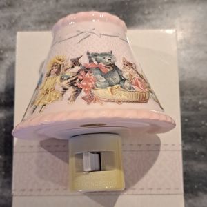 Gund Pink Night Light. Porcelain